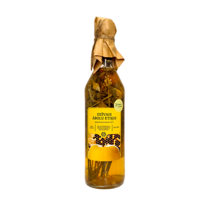 Live apple cider vinegar